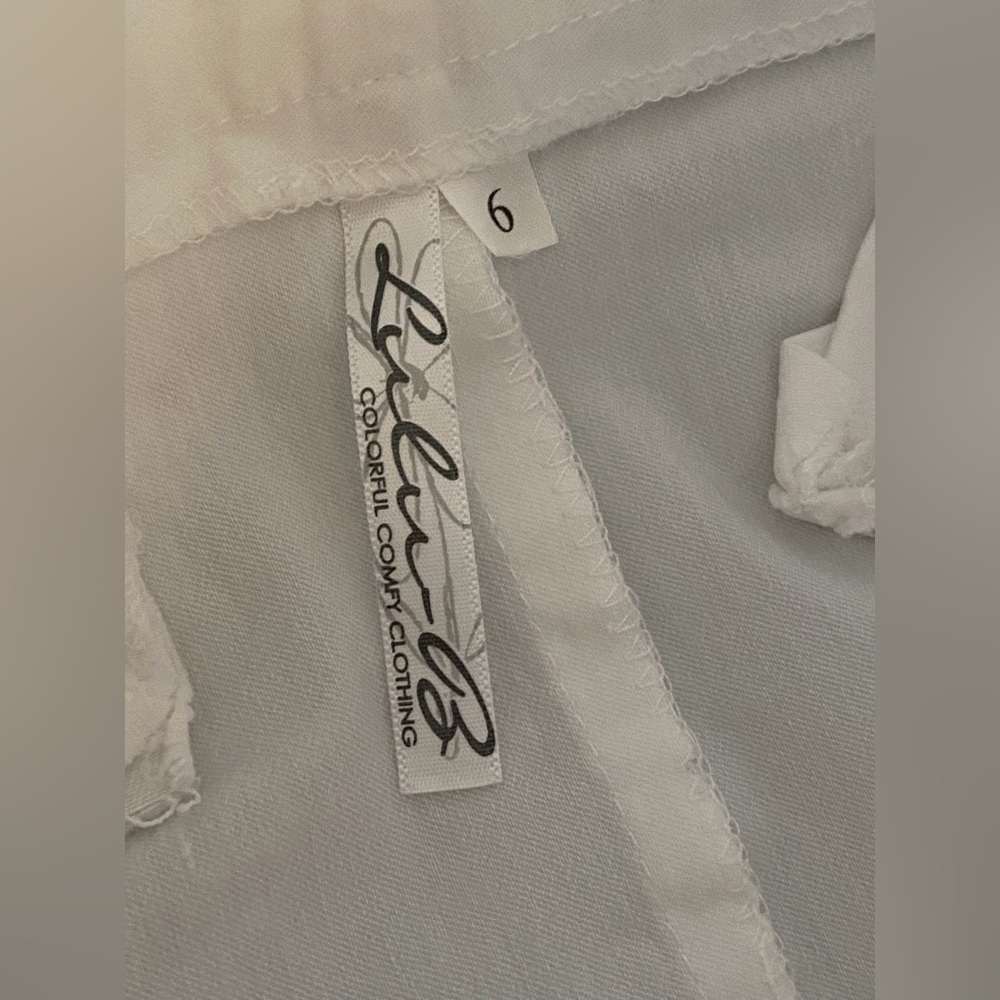 Lulu-B Women's Straight Skirt in White Size 6 stretchy Preowned comfy - Picture 9 of 13